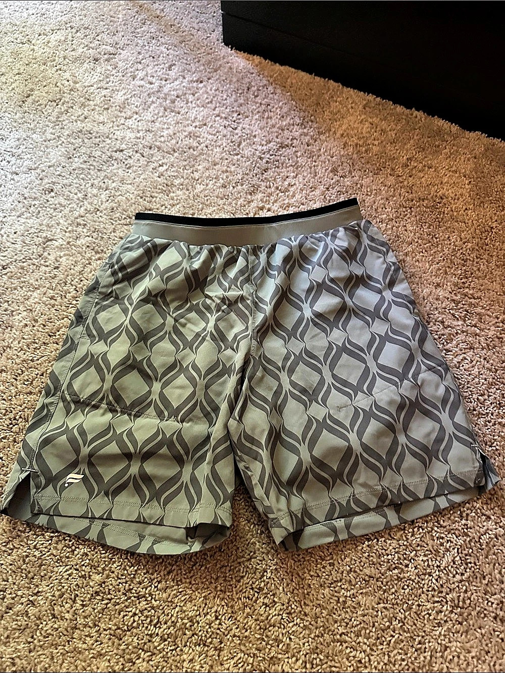 Fabletics The One Short Men's Athletic Shorts Gray Lined